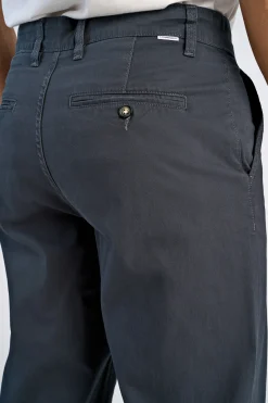Lindbergh Chinos