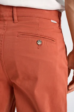 Lindbergh Chinos