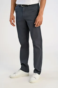 Lindbergh Chinos