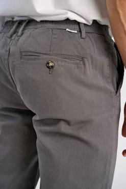Lindbergh Chinos