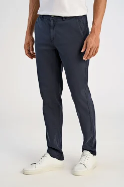 Lindbergh Chinos