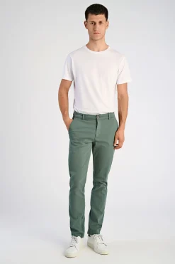 Lindbergh Chinos