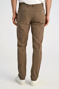 Lindbergh Chinos