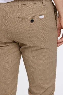 Lindbergh Chinos