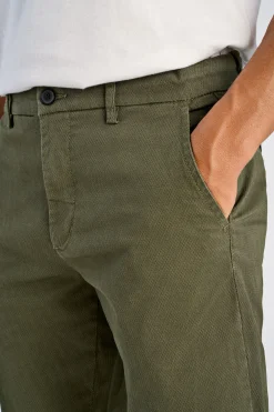 Lindbergh Chinos