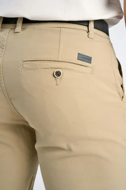 Lindbergh Chinos
