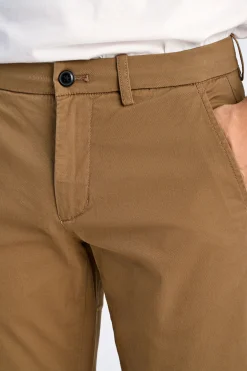 Lindbergh Chinos