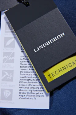 Lindbergh Habitbukser