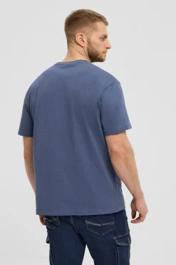 North T-shirt