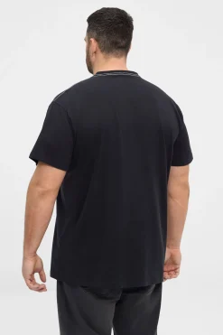 North T-shirt