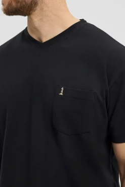 North T-shirt