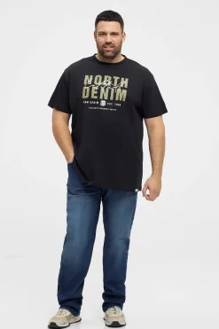 North T-shirt